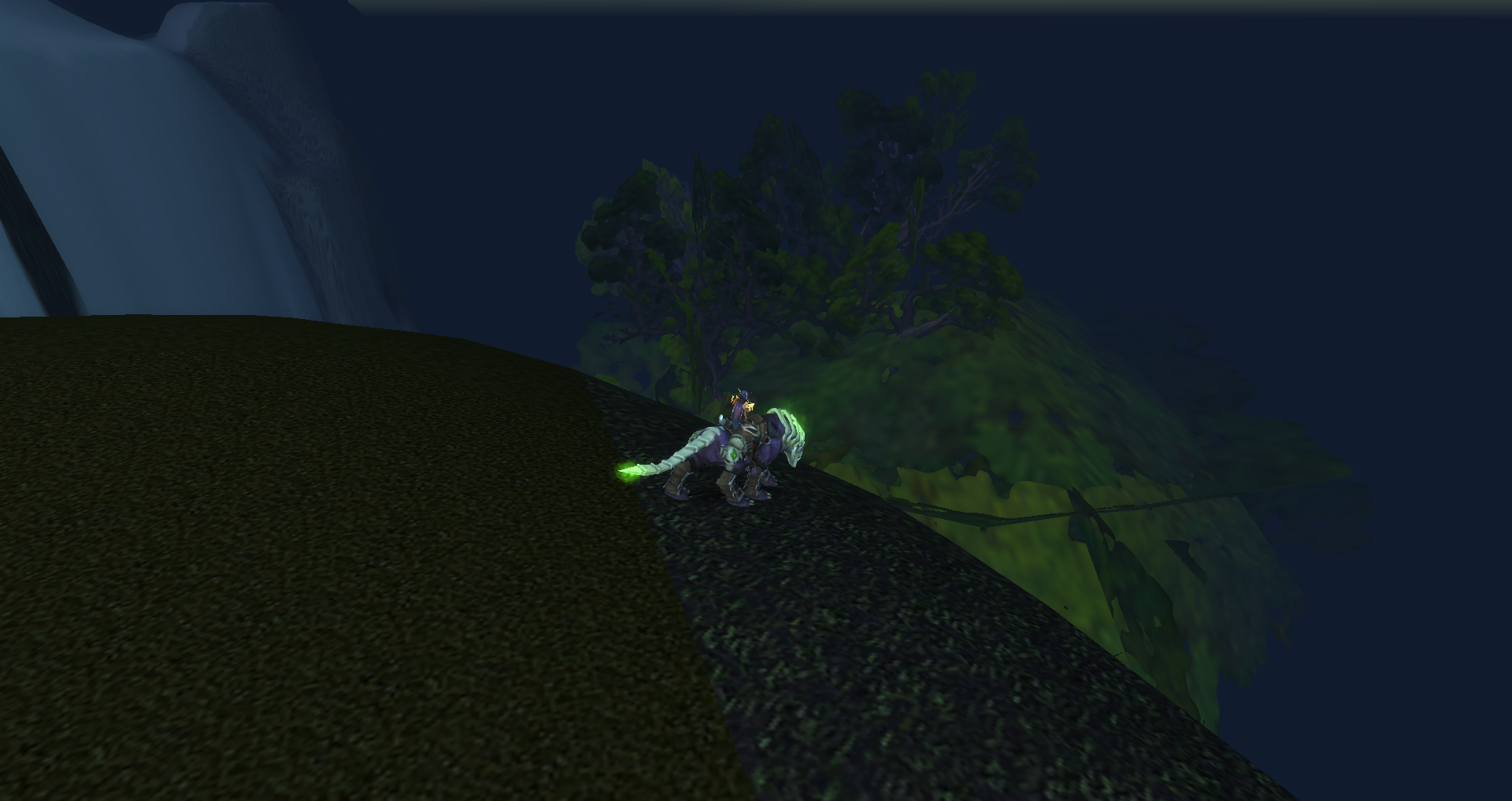 Bon malheureusement je n'ai pas réussi à atteindre le sommet donc obliger de repartir du point de départ et il me reste un peu moins de 15 min pour trouver la fumée!