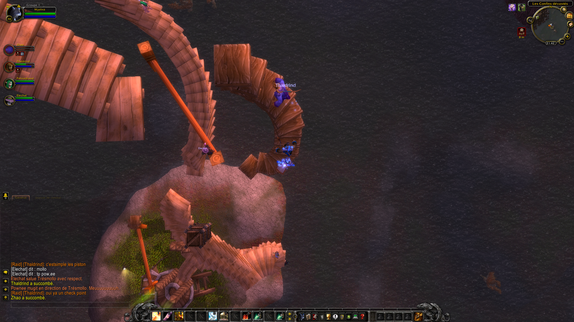 Hop c'est parti, tout le monde commence à esscalader !